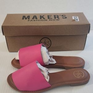 Maker's hotpink sandals sz 6 new in box